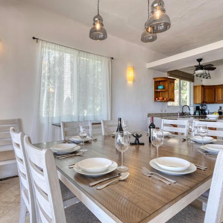 The Fairway Villa - Four-Bedroom House - 23