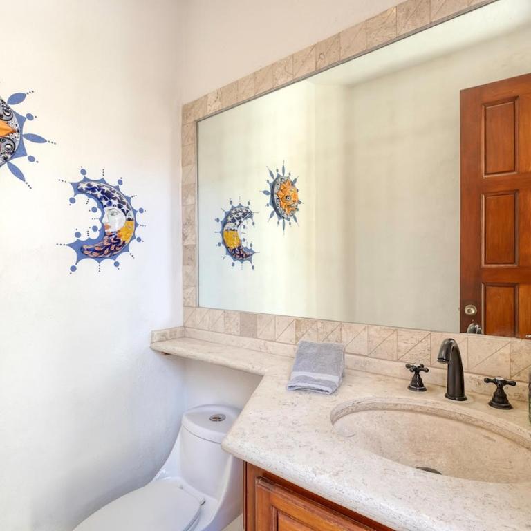 The Fairway Villa - Four-Bedroom House - 39