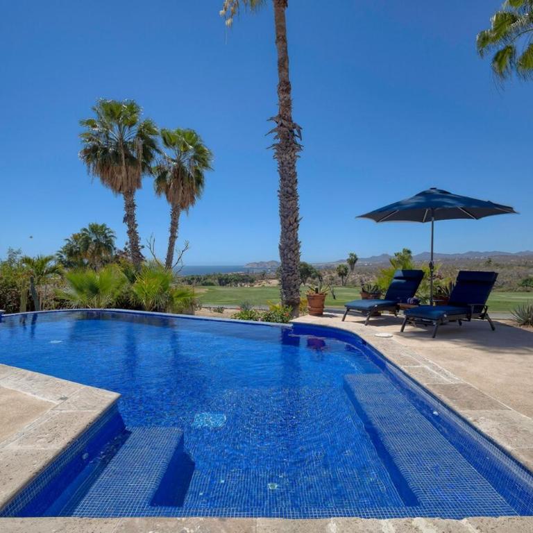 The Fairway Villa - Four-Bedroom House - 42