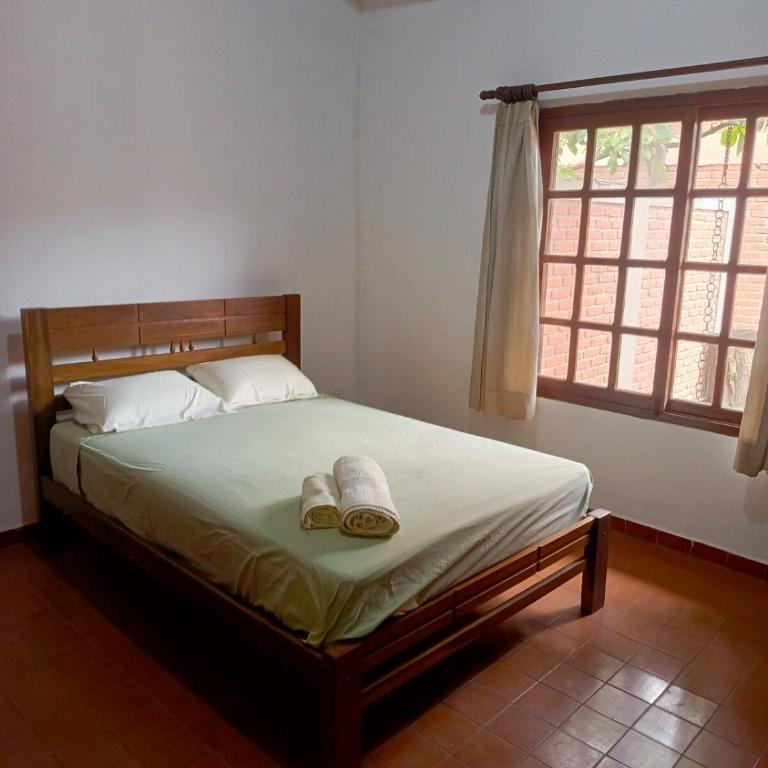 Casa fresca y amplia - Two-Bedroom Apartment - 2