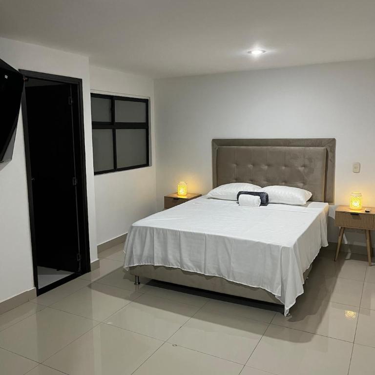 Cómodo, iluminado apartamento - One-Bedroom Apartment - 8