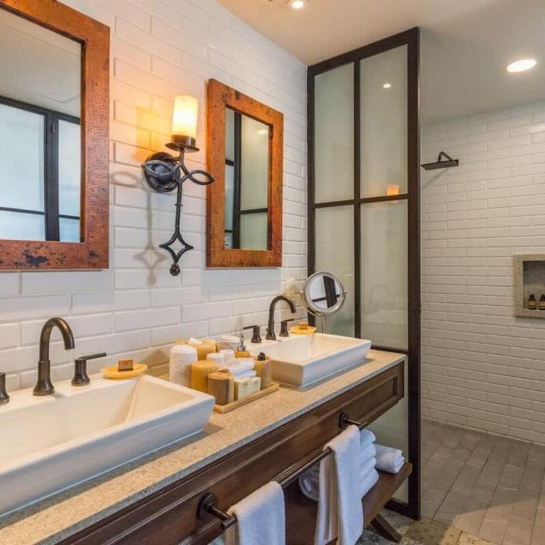 Enchanting 2 Bedroom with in Cabo - Suite - 13