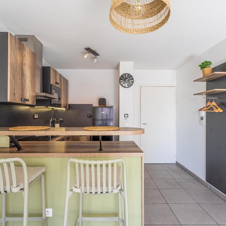 La Clé Terrasse & Parking privé Toulon Centre - Apartamento de 1 dormitorio con terraza - 6