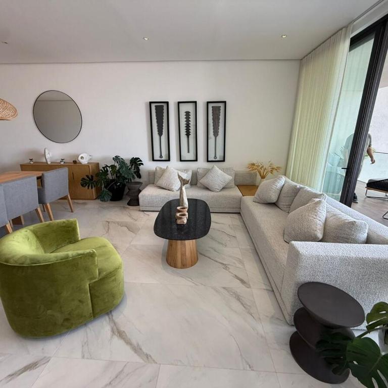 Golf Course & Ocean View with 3 BD 4BA Cora - Three-Bedroom Apartment - 34