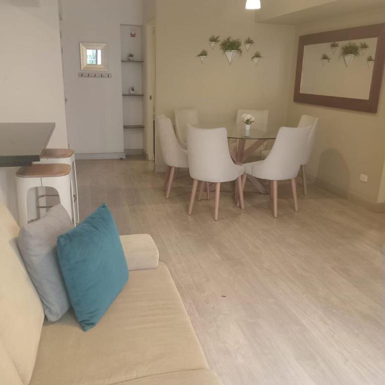 Lovely Apartment Miraflores - Two-Bedroom Apartment - 1