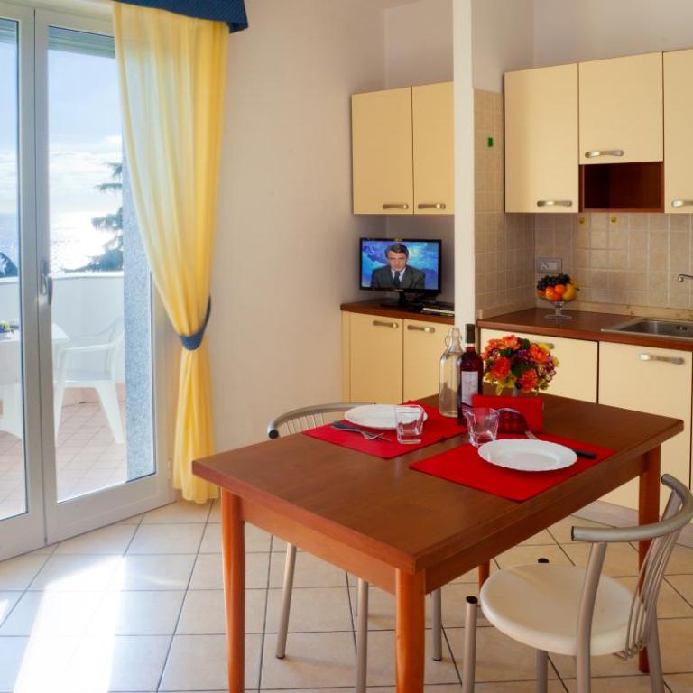Residence Sant'Anna - Appartamento con 1 Camera da Letto, Balcone e Vista Mare (5 Adulti) - 2