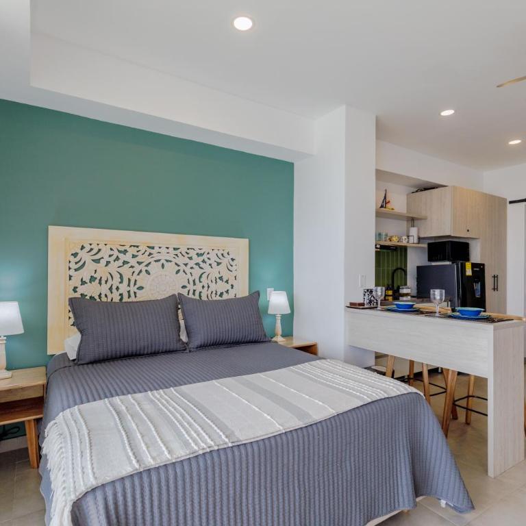 Encantador y moderno estudio con piscina a pasos del aeropuerto - Two-Bedroom Apartment - 99
