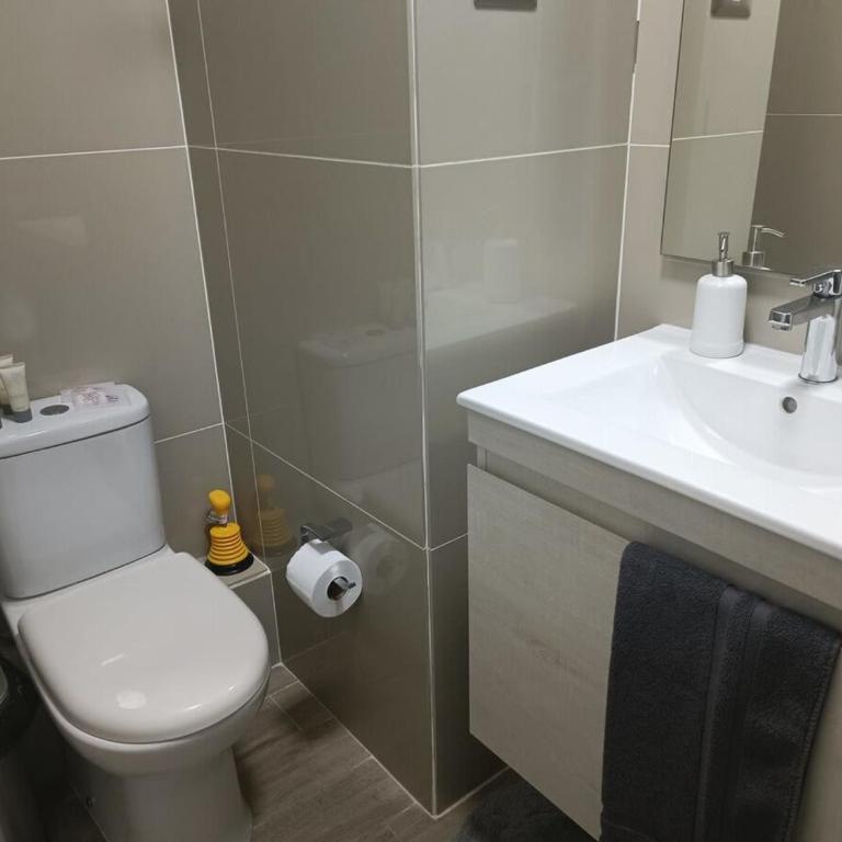 HOM I Studio Av Balmaceda I Wifi I Frente al Mall I PNB 0718 - Apartment - 16