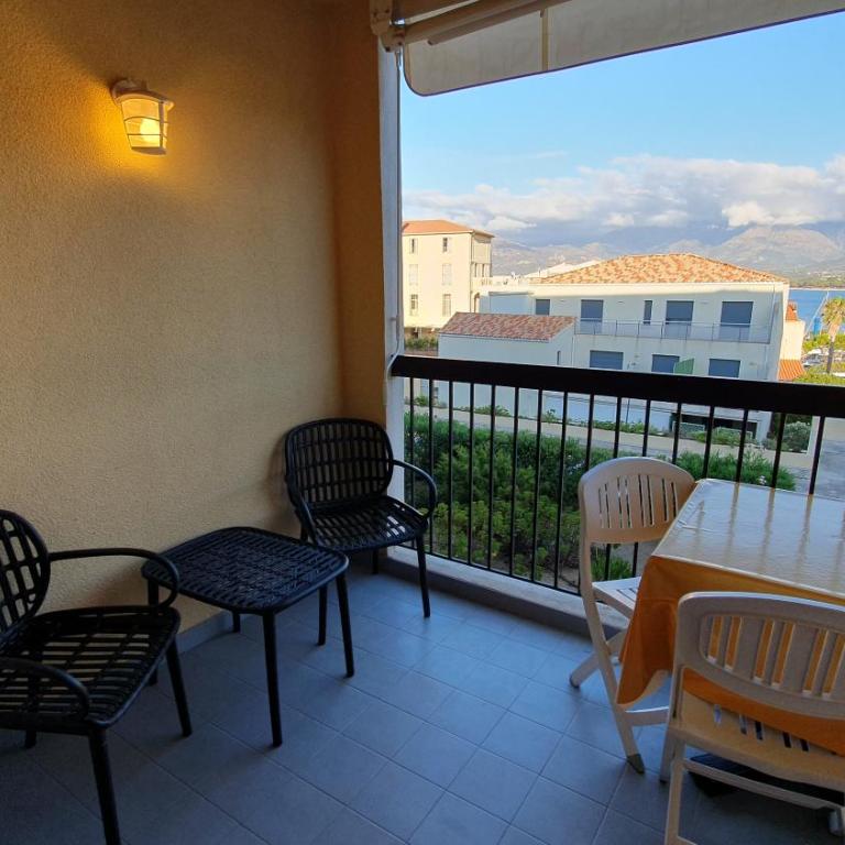 Studio vue mer proche du port - Appartement 1 Chambre - 6
