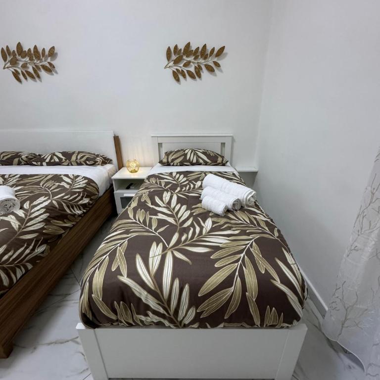 Residenza Castel Capuano - Appartamento con 3 Camere da Letto e con Balcone - 7