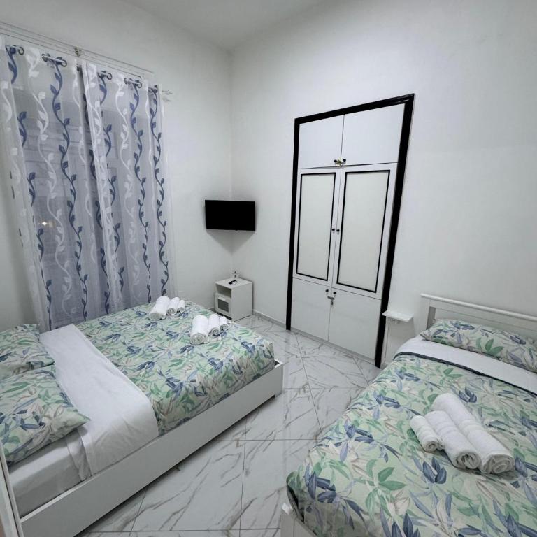 Residenza Castel Capuano - Appartamento con 3 Camere da Letto e con Balcone - 31