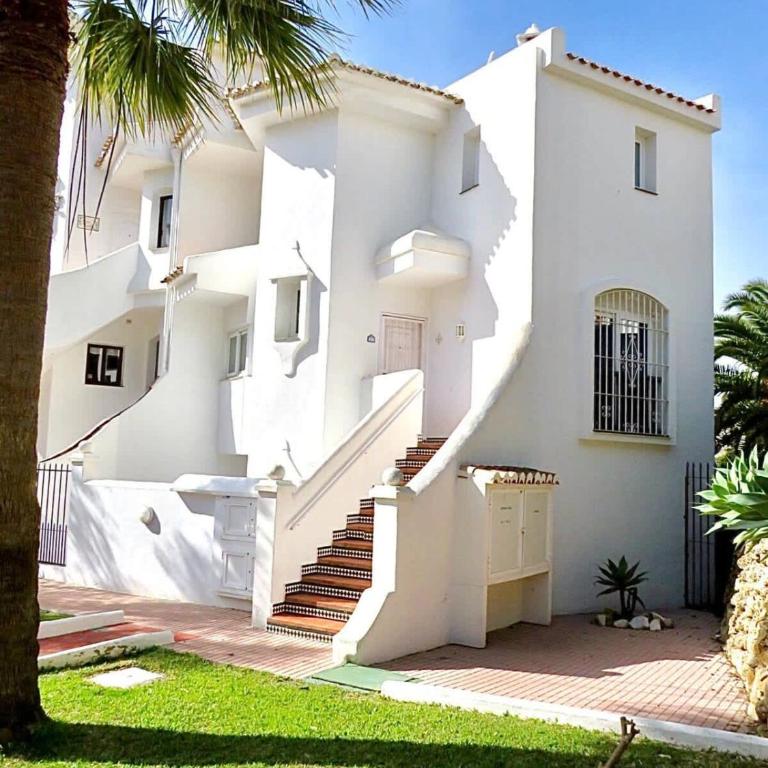 Bright spacious 3 bed apartment - Apartamento - 2