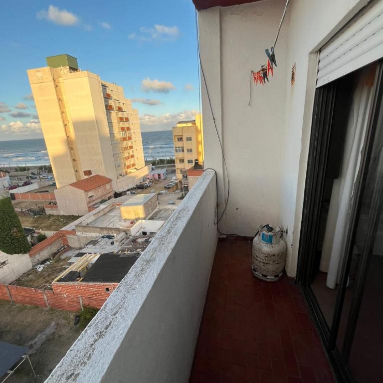 32 y dos - Apartamento de 1 dormitorio - 1