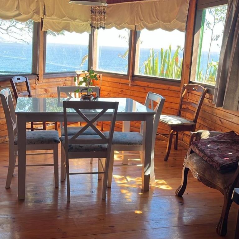 Atardecer Inolvidable - Three-Bedroom House - 1