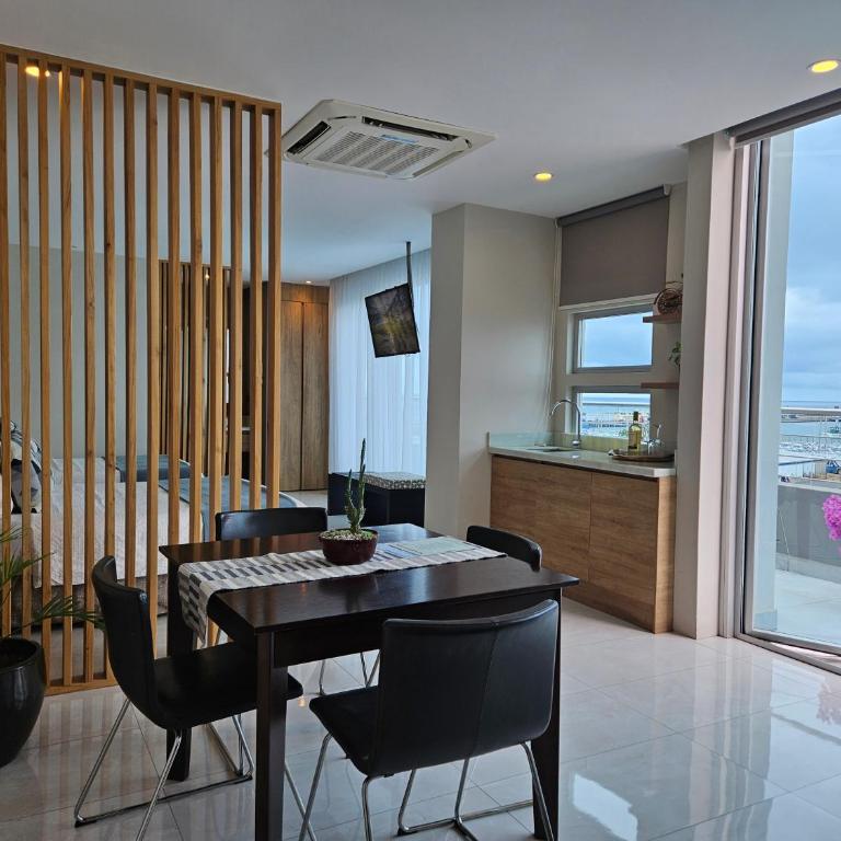 Hotel Perla Spondylus - Deluxe Queen Suite - 15