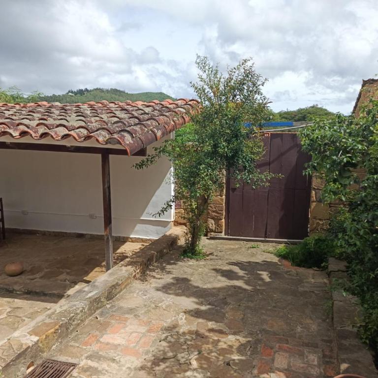 Casa independiente céntrica - Three-Bedroom Home - 15