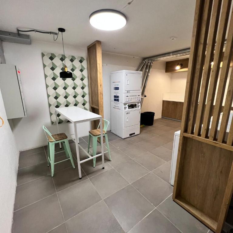 Departamentos a pasos del Movistar Arena y Parque O'Higgins - One-Bedroom Apartment - 33