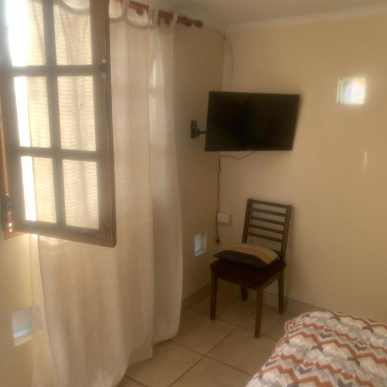 Hostal CacTus - Double Room with Private Bathroom - 3