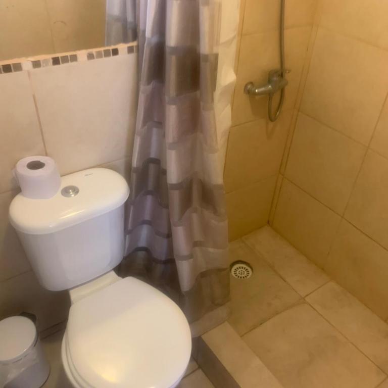 Hostal CacTus - Double Room with Private Bathroom - 10