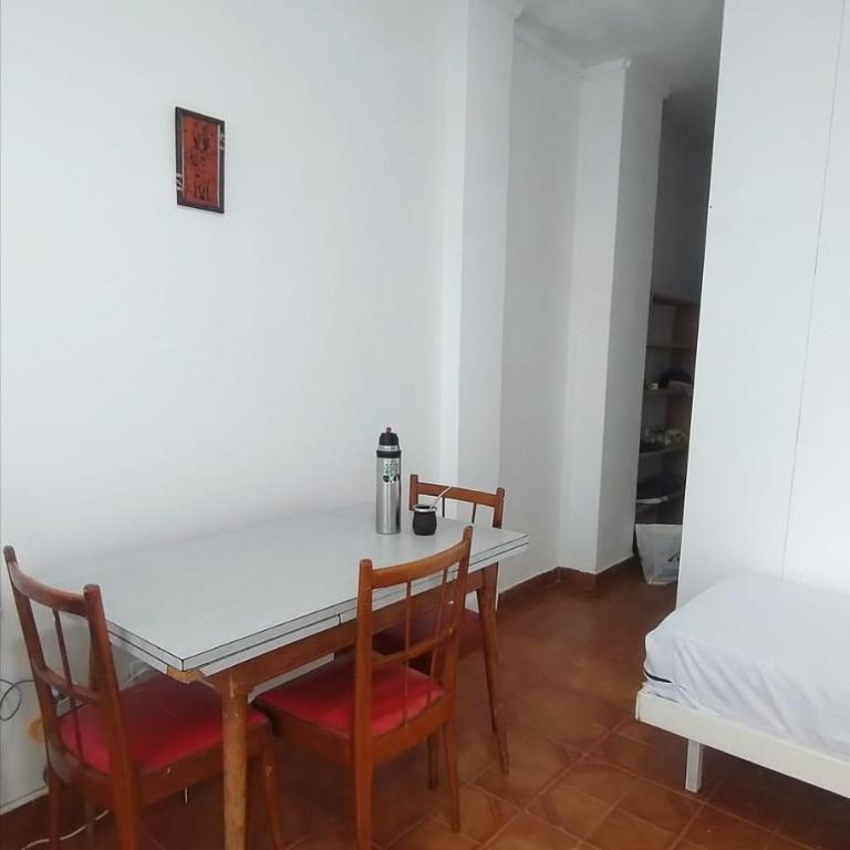 Alquilo departamento Necochea a minutos del mar - Apartamento de 1 dormitorio - 3