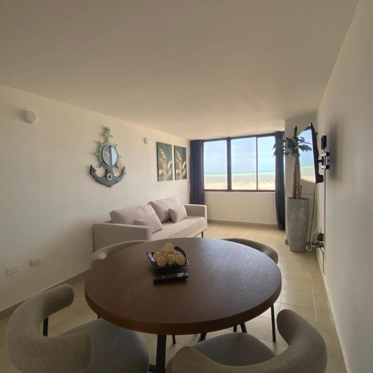 Apartamento de lujo en la playa - Two-Bedroom Apartment - 2