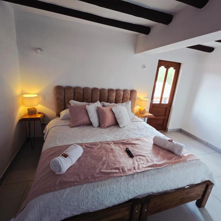Casa Hotel La Morada - Double Room with Balcony - 4