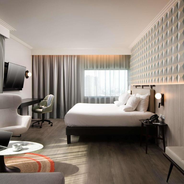 Novotel Arica - Executive Double Room with Sea View - 3