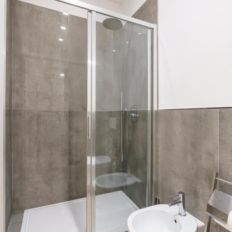 Minerva Luxe Home - Appartamento con 2 Camere da Letto e Terrazza - 10
