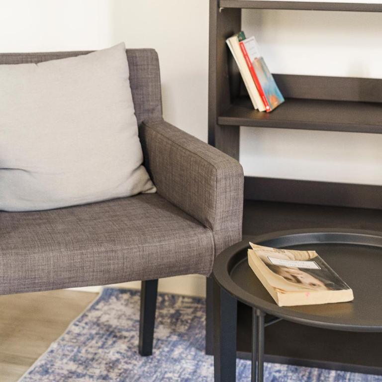 Minerva Luxe Home - Appartamento con 2 Camere da Letto e Terrazza - 55