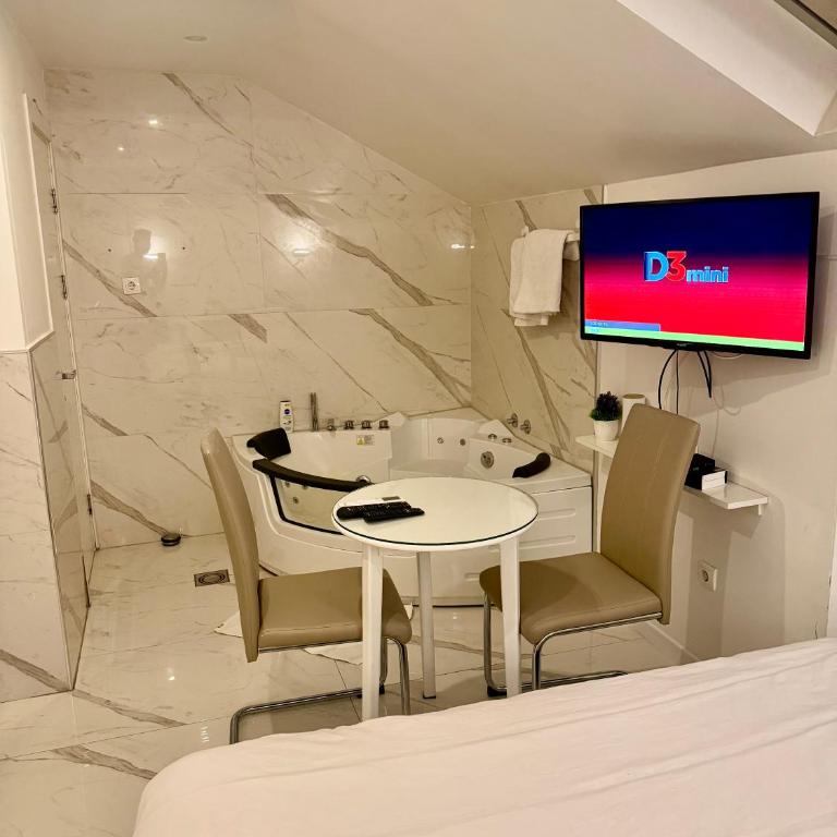 Teddy Luxury Suites - Deluks Studio sa Queen Krevetom - 5