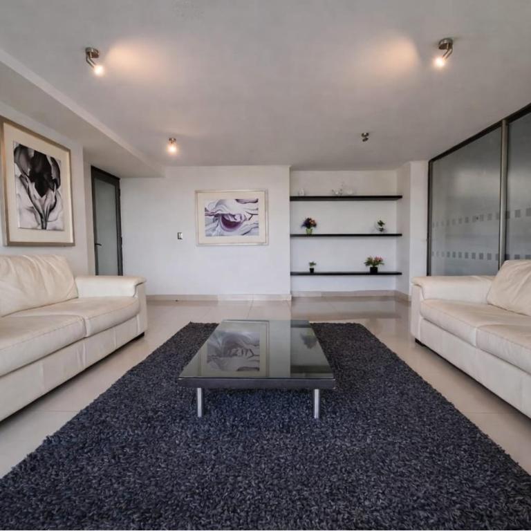 Depto Frente al Mar Vista Panorámica - Apartamento de 3 dormitorios - 36