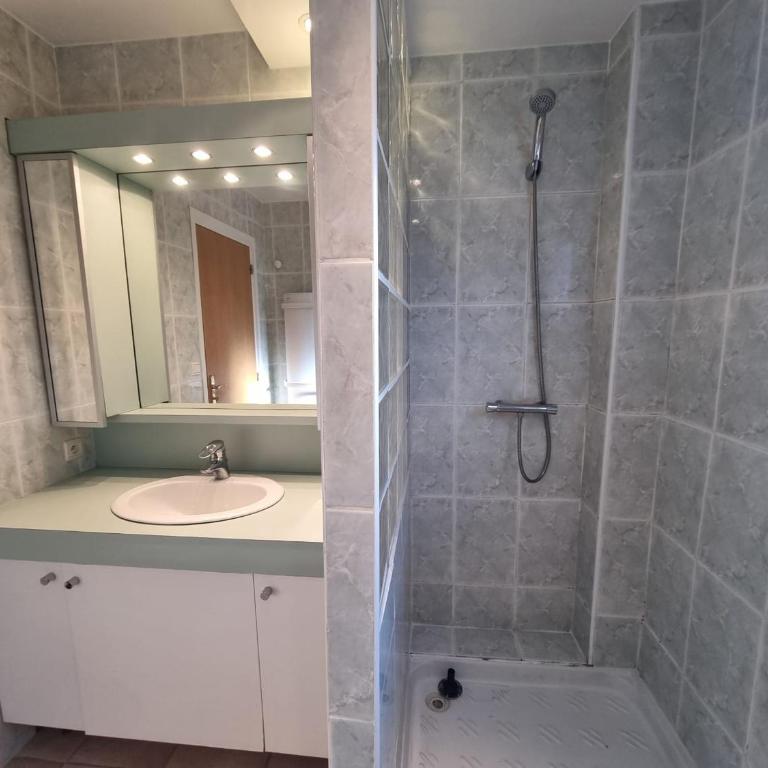 Appartement T3 calme avec terrasse et cuisine équipée, à 300m de la plage de Collioure - FR-1-309-246 - Apartamento (4 adultos) - 13