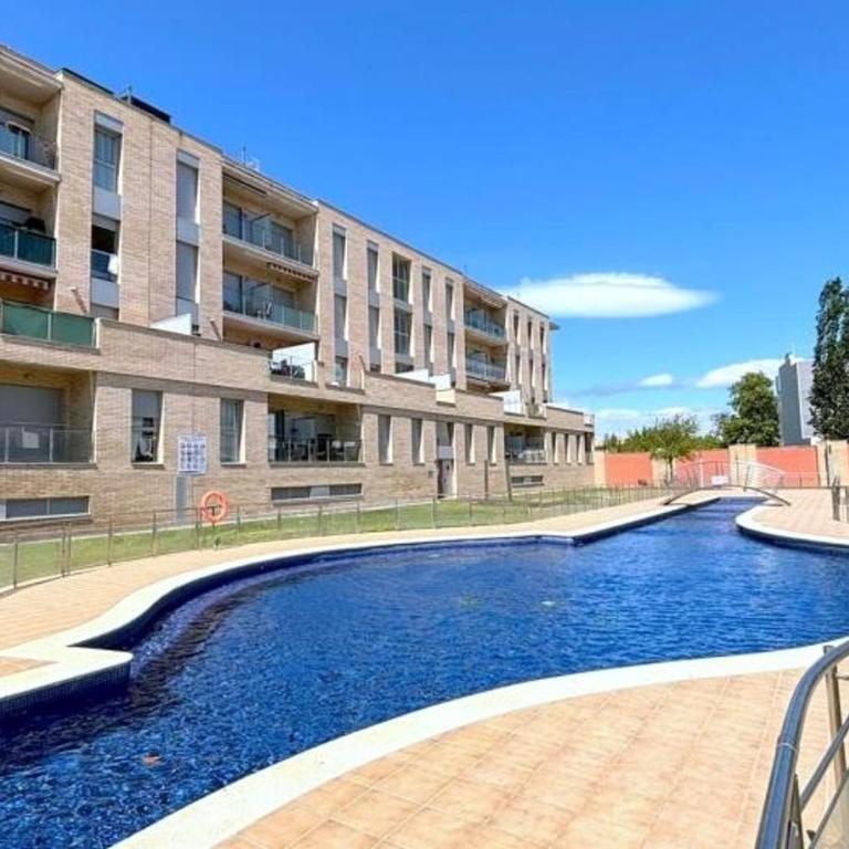 Apartamento con Piscina y Jardín en Empuriabrava, cerca de la Playa - HISP-312-78 - Apartamento - 1