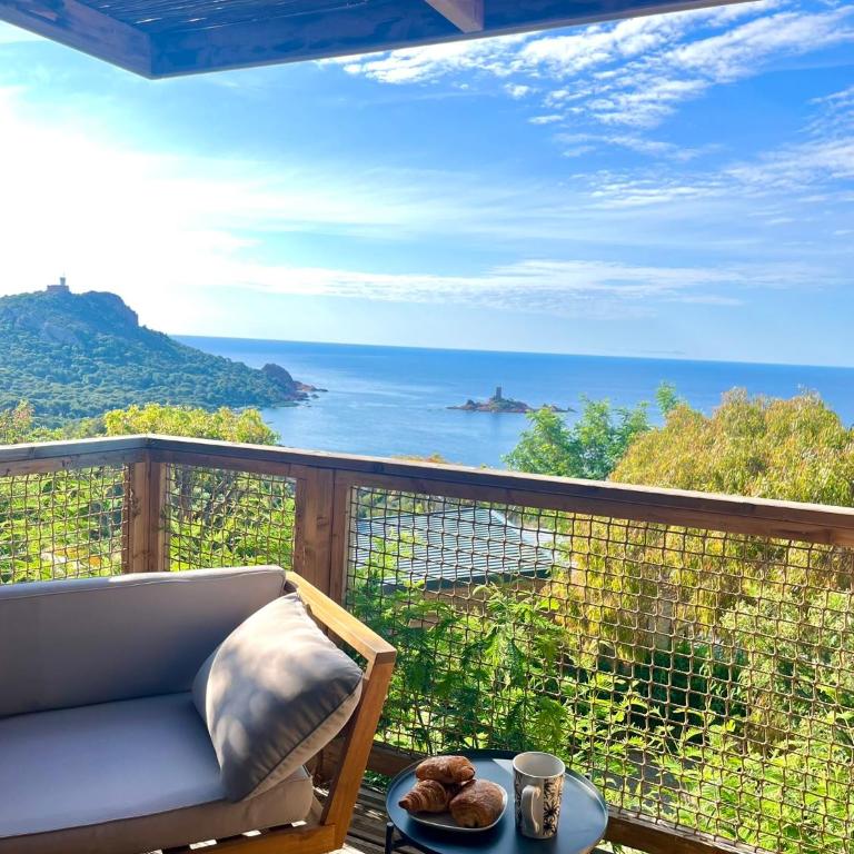 Bungalow vue mer panoramique terrasse - Two-Bedroom Bungalow - 9