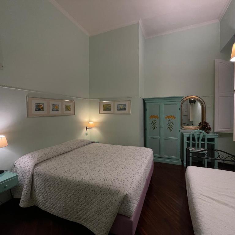 Lilium Boutique Hotel - Standard Triple Room - 6