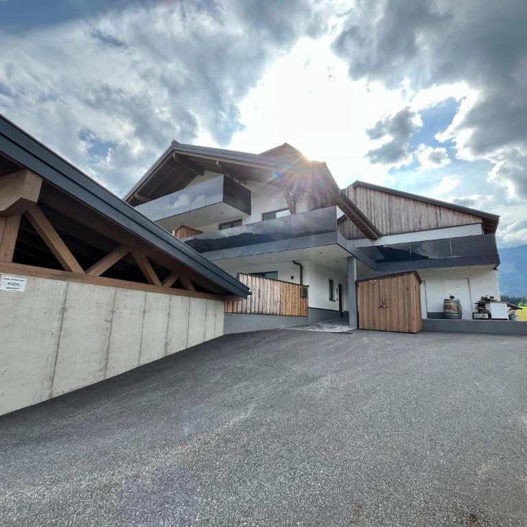 Saalfelden Apartment Balcony Mountainview - One-Bedroom Apartment - 1