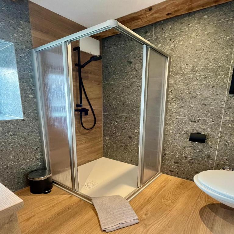 Saalfelden Apartment Balcony Mountainview - One-Bedroom Apartment - 15