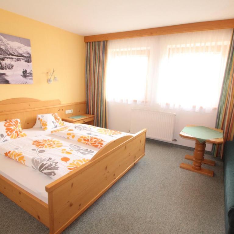Ivos Sonnenpension - Dreibettzimmer - 1