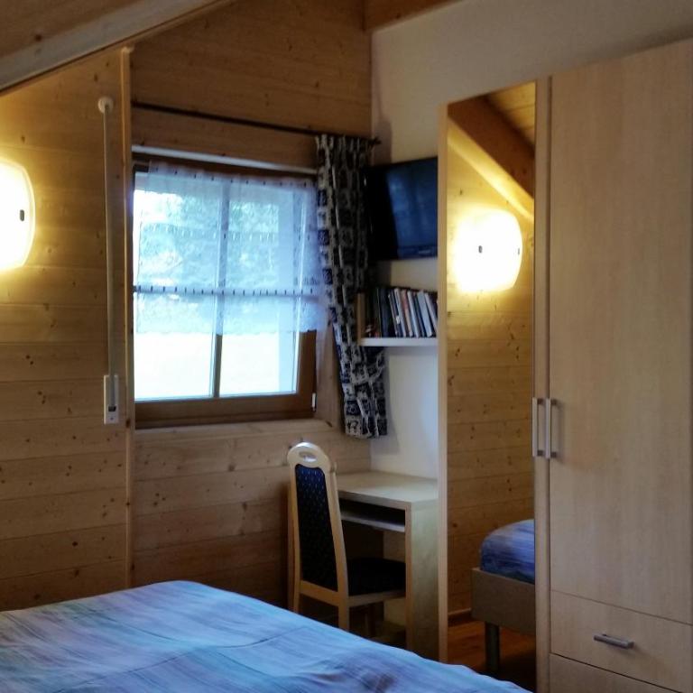 Chalet alla Cascata - One-Bedroom Attic - 20