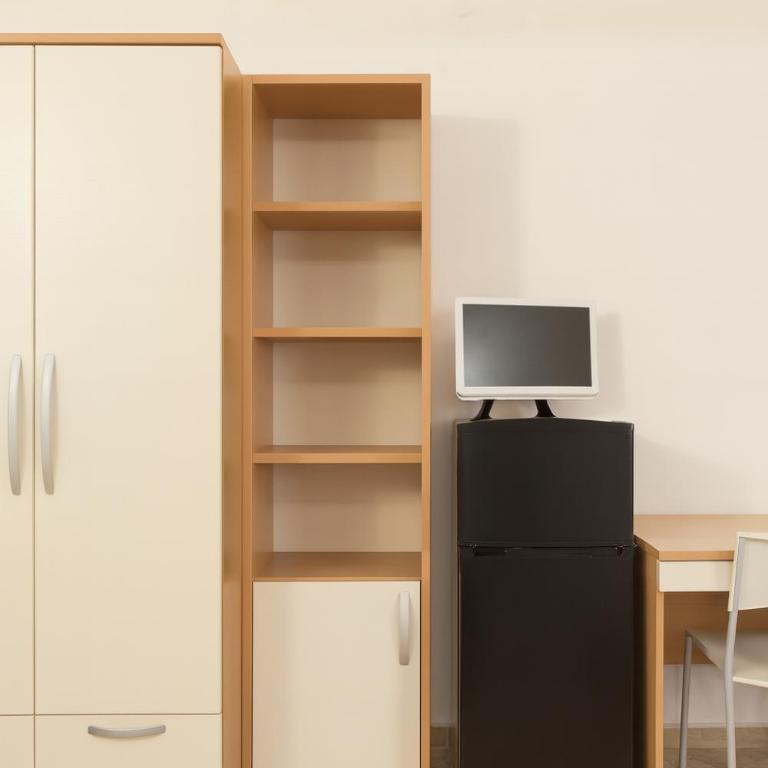 HostelCiompi - Camera Singola con Bagno in Comune - 3