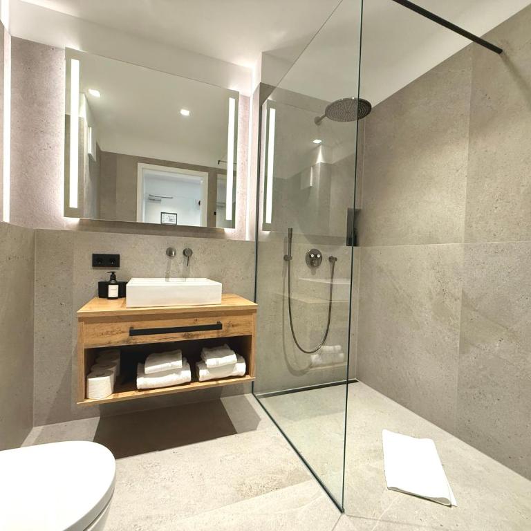Mikes Apartments Munich - Superior Apartment - 2