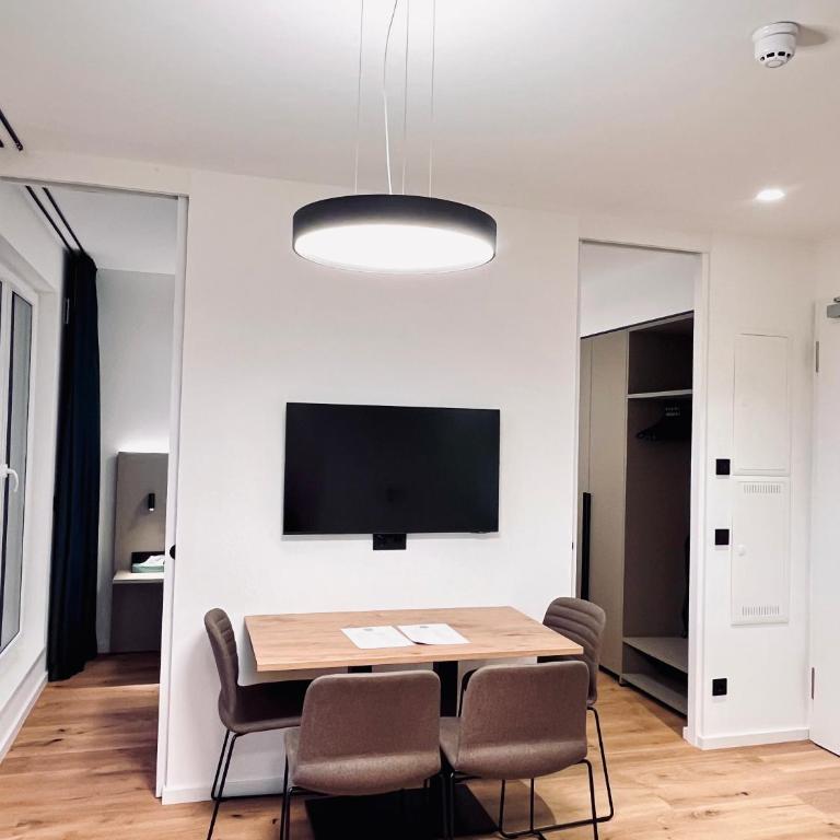 Mikes Apartments Munich - Luxury Quadruple Room - 13