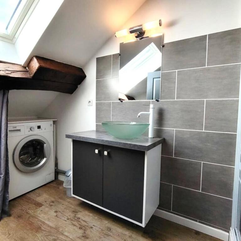 Le studio du centre - Appartement - 13