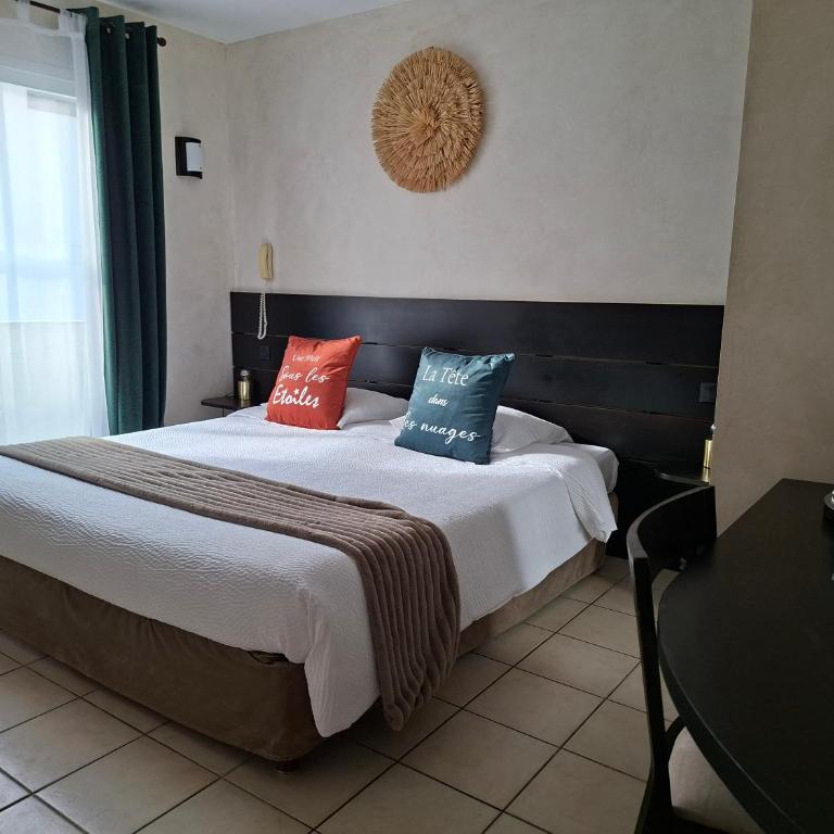 Logis Hôtel Synaya - Chambre Double Standard - 6