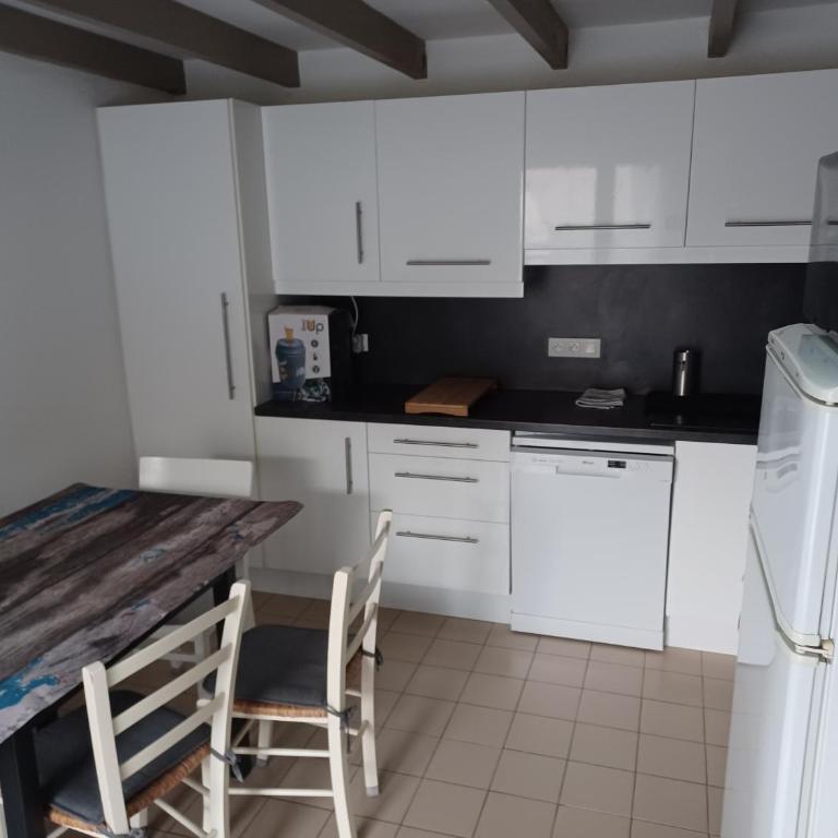 maison 100 m de la plage à pieds - Haus mit 2 Schlafzimmern - 5