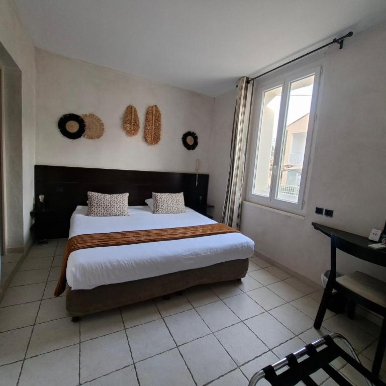 Logis Hôtel Synaya - Chambre Double Standard - 8