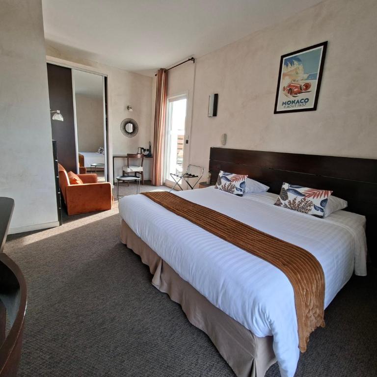 Logis Hôtel Synaya - Chambre Double Deluxe avec Terrasse - 10