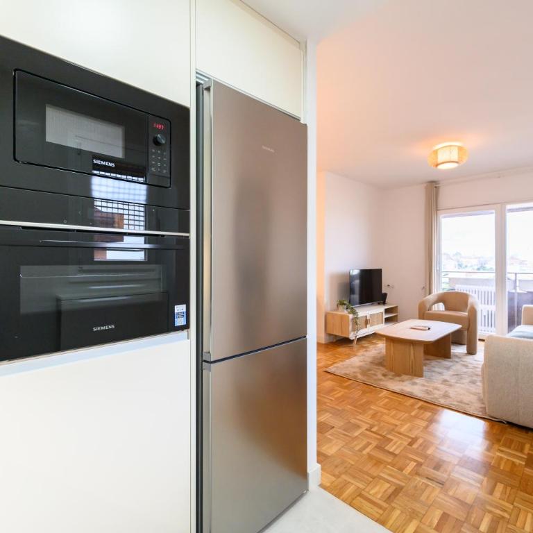 MOS34D7E - Amplio y elegante piso de dos dormitorios con terraza en Madrid - Alquiler temporal - Two-Bedroom Apartment - 28