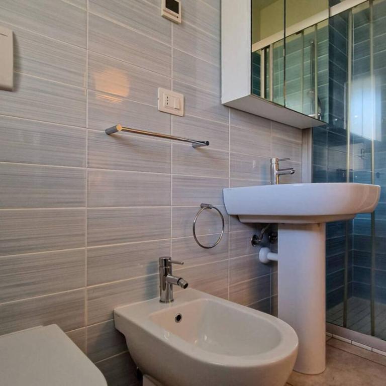 Wonderful flat with solarium and swimming pools - Appartamento - 6