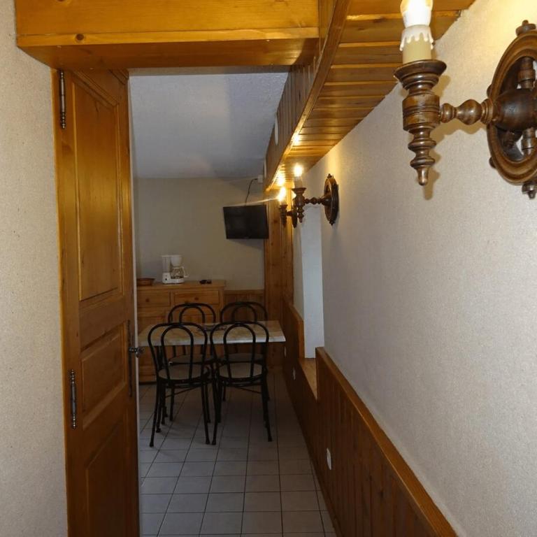 Les Oulles 12 - WIFI - Terrasse - Piscine - Appartement - 9